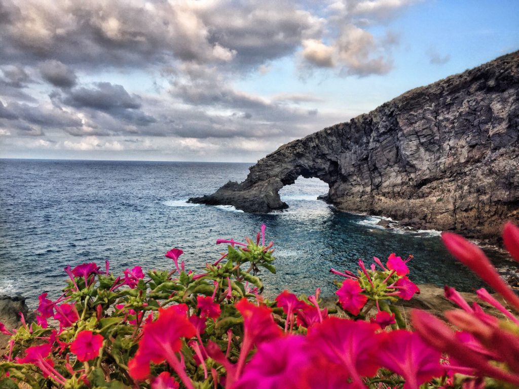 Pantelleria Arco dell'Elefante camperisti