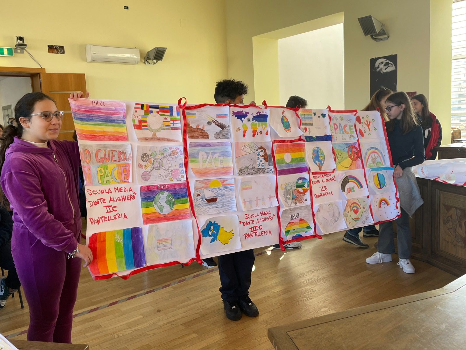 PANTELLERIA UNA GIORNATA DEDICATA ALLE SCUOLE PANTESCHE E AL NATALE