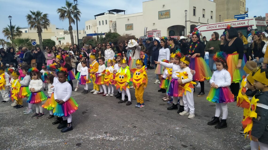 Il Carnevale delle scuole di Pantelleria: venerdì la sfilata dei più piccoli