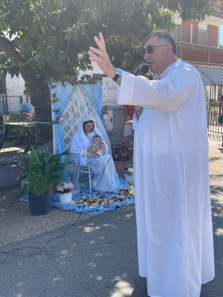 Padre Silvano alla processione per la Madonna della Margana ad Aprilia, 2022